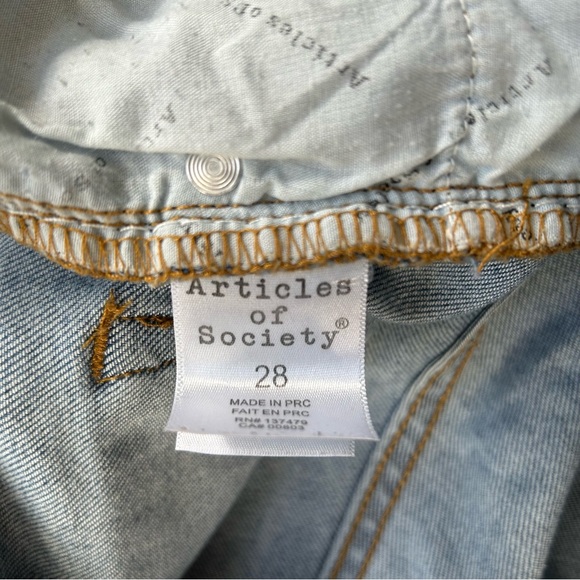 LAST CHANCE SALE! Articles of Society Distressed Skinny Jeans 28 - Picture 3 of 4